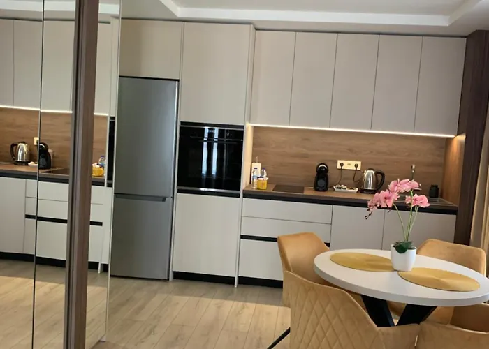 Appartamento The Modern Nest With Free Underground Parking Plovdiv