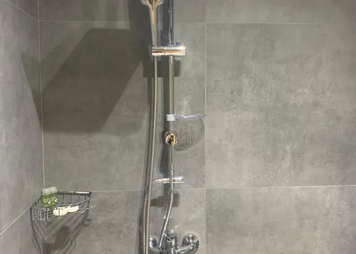 The Modern Nest With Free Underground Parking